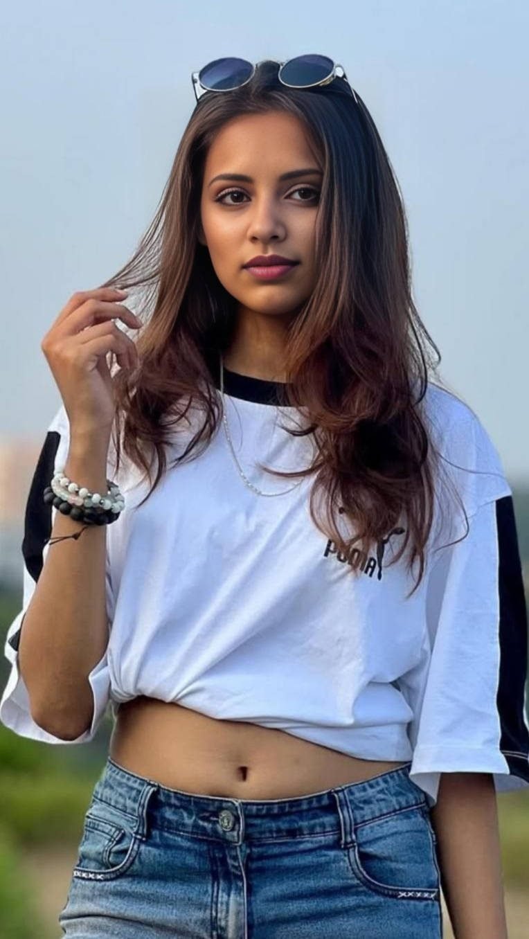 Delhi Escorts ⎷|𝟴𝟭𝟯𝟬𝟵𝟵𝟰𝟵𝟱𝟲 |⎷  y female escorts